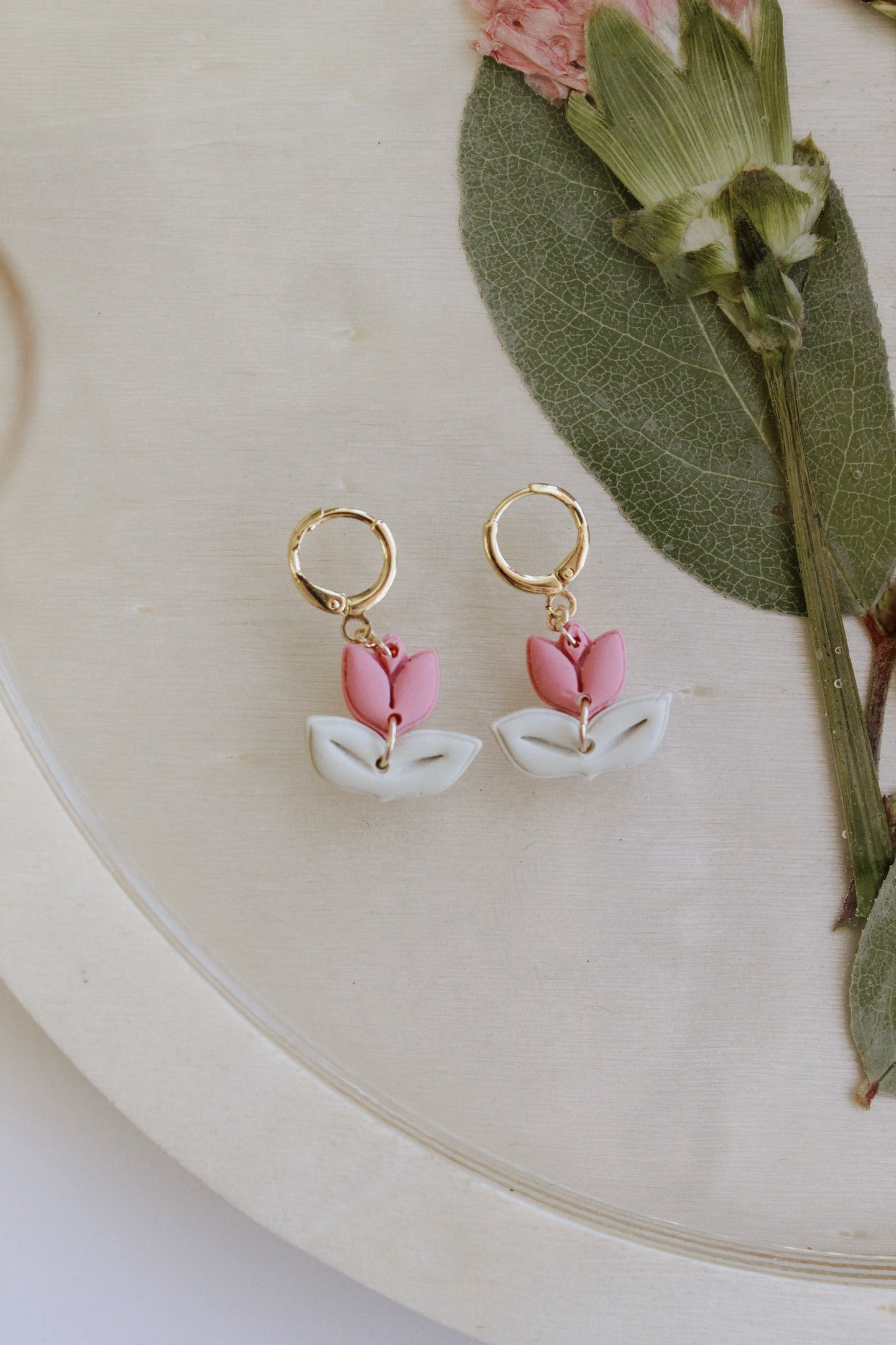 Simple Tulip Huggies